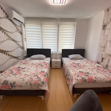Apartman Citylux Bihać Eksteriør billede