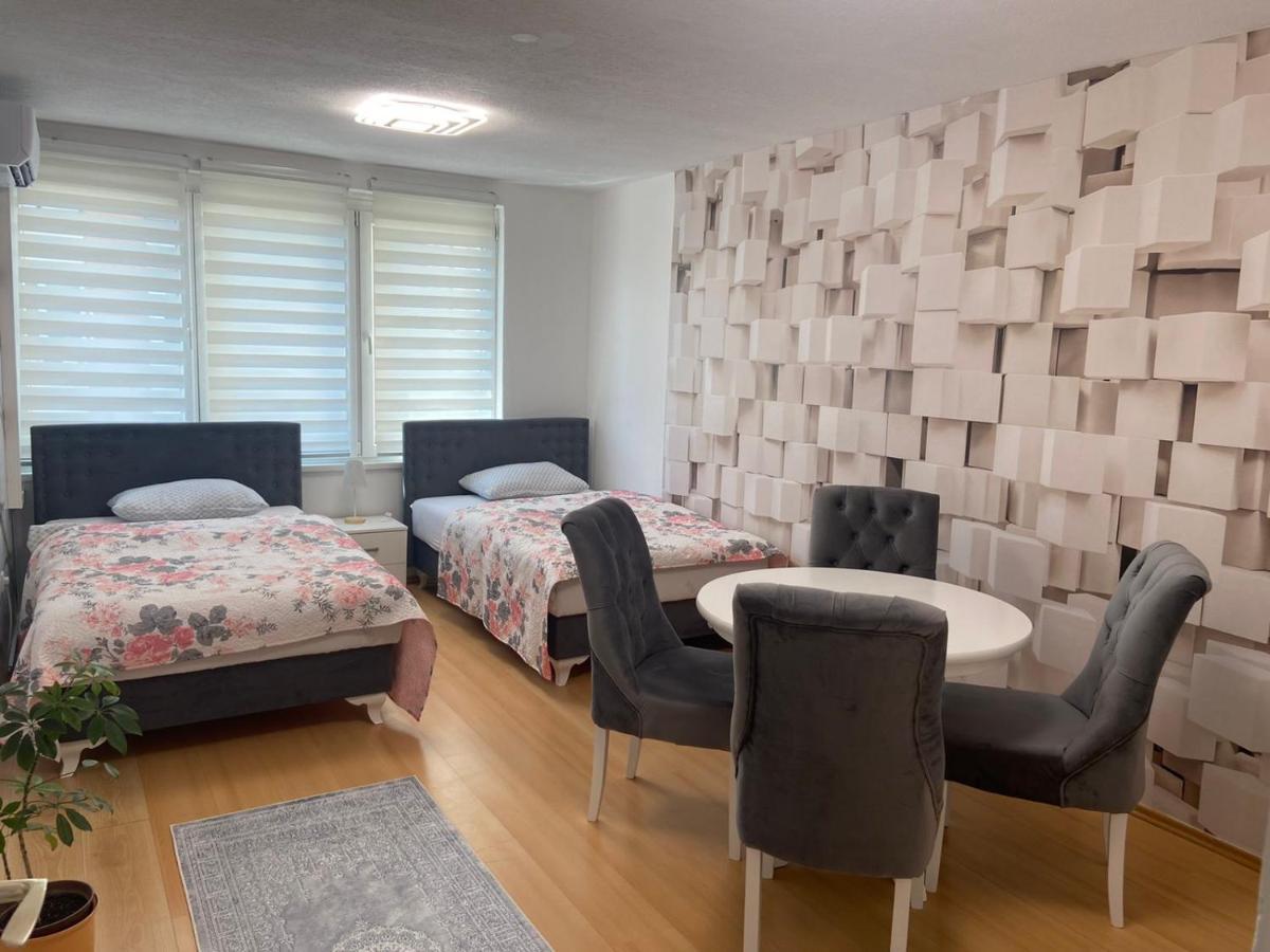 Apartman Citylux Bihać Eksteriør billede