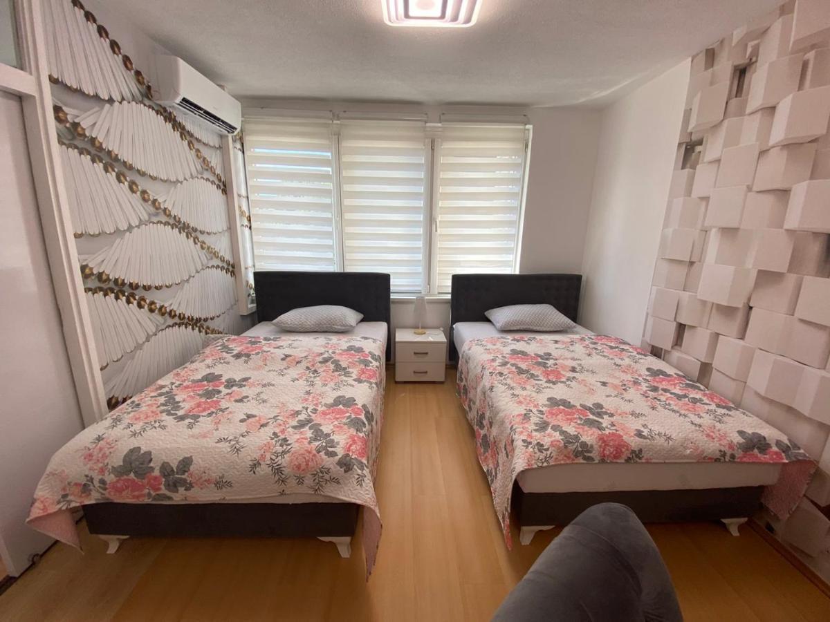 Apartman Citylux Bihać Eksteriør billede